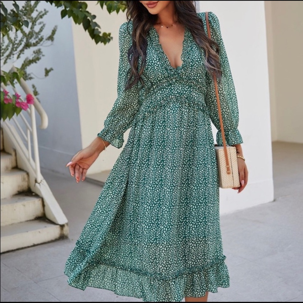 💚Beautiful Ruffle Detailed Long Sleeve Dress💚